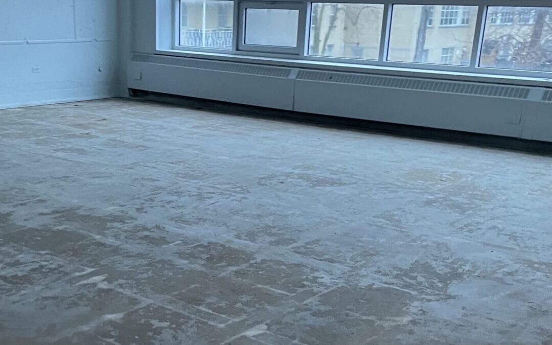 Quand faire le meulage et le polissage de béton au Québec?